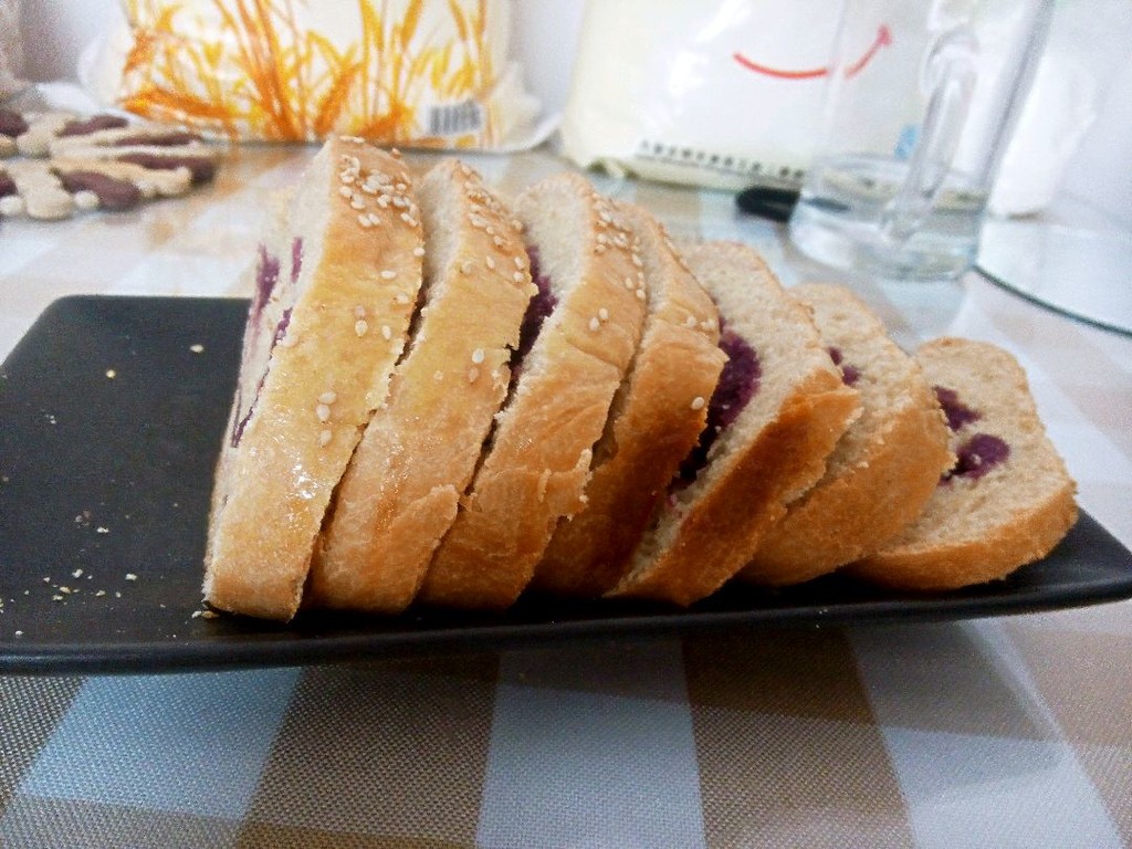 紫薯全麦面包