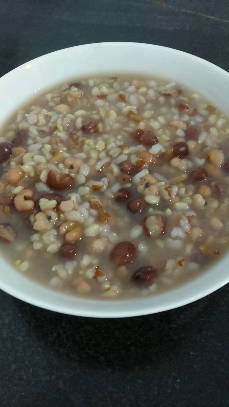 红豆薏米糙米粥