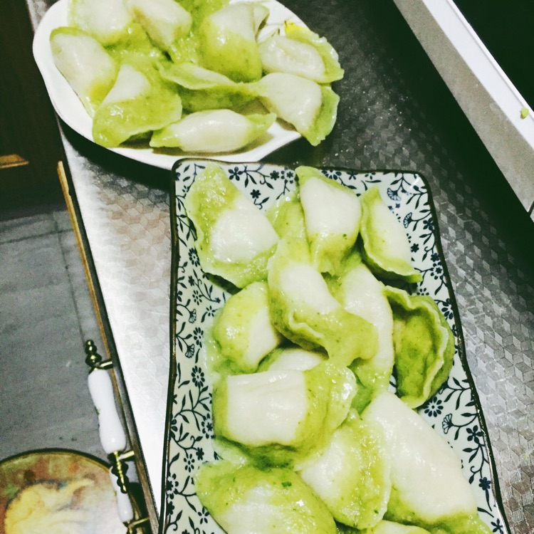 翡翠猪肉芸豆饺子