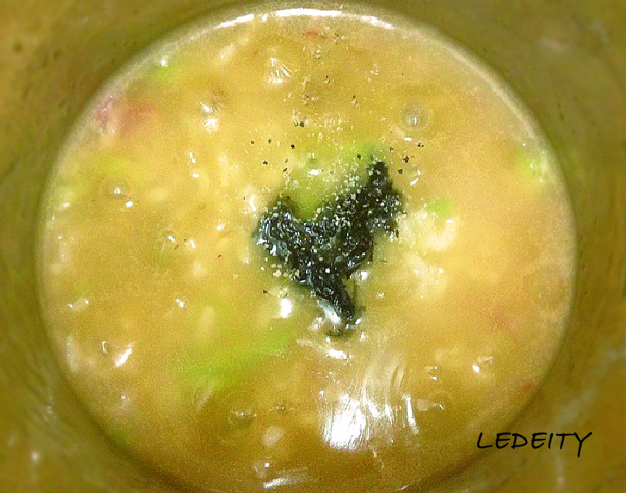 绿豆薏米辣酱粥