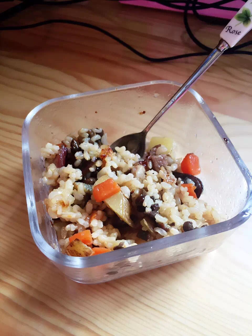 野菇糙米焖饭