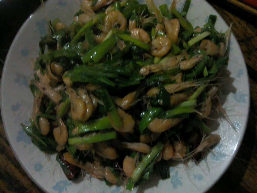 韭菜炒河虾