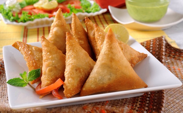 印度名吃-咖喱角Samosa,好吃又简单的三角形春卷