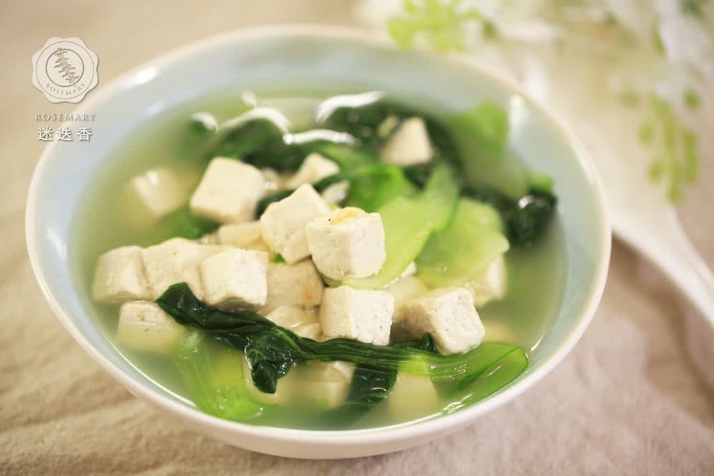 青菜豆腐汤-迷迭香