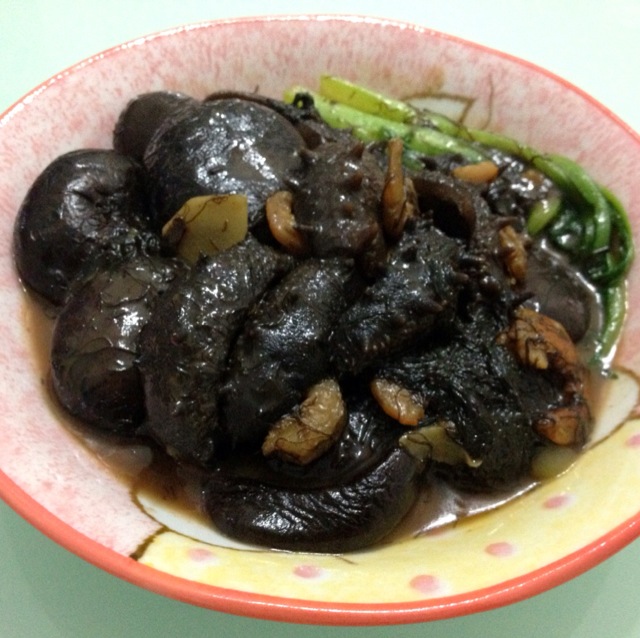 冬菇发菜焖海参