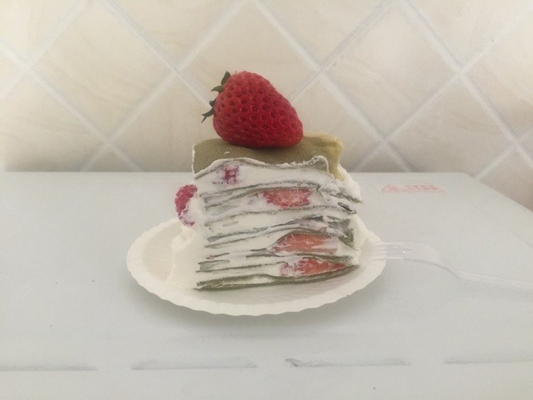 抹茶千层草莓蛋糕