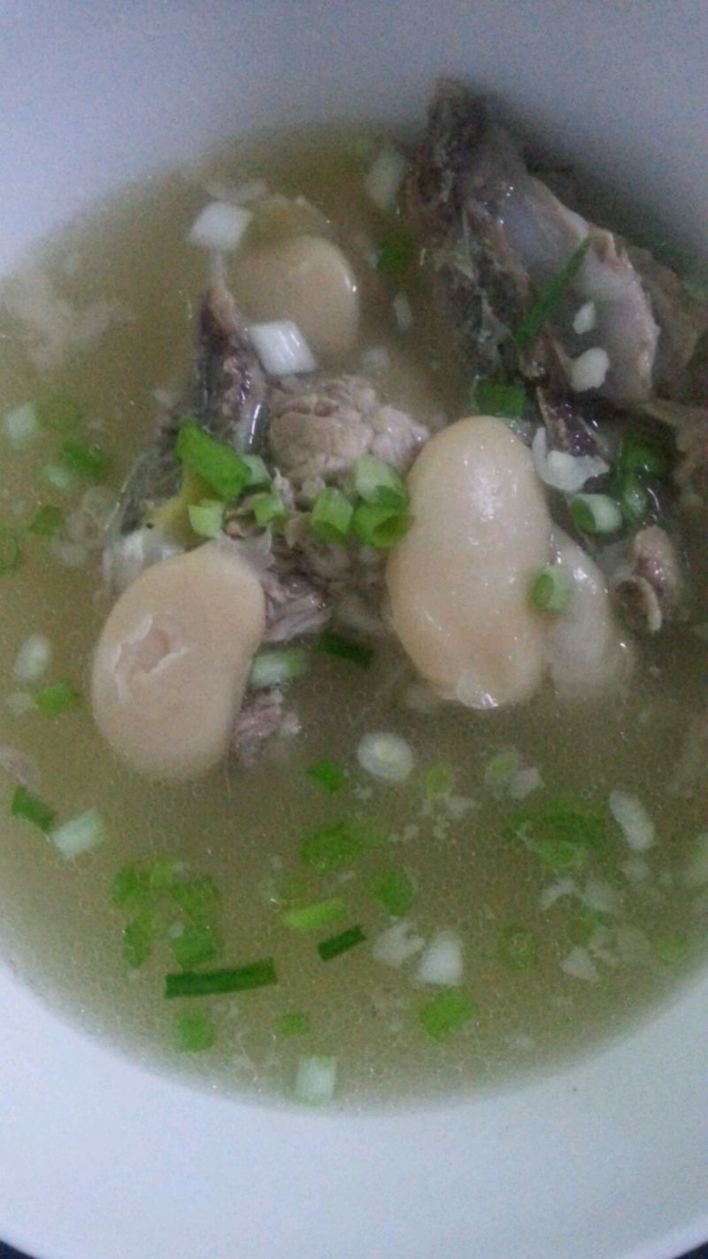 芸豆龙骨汤