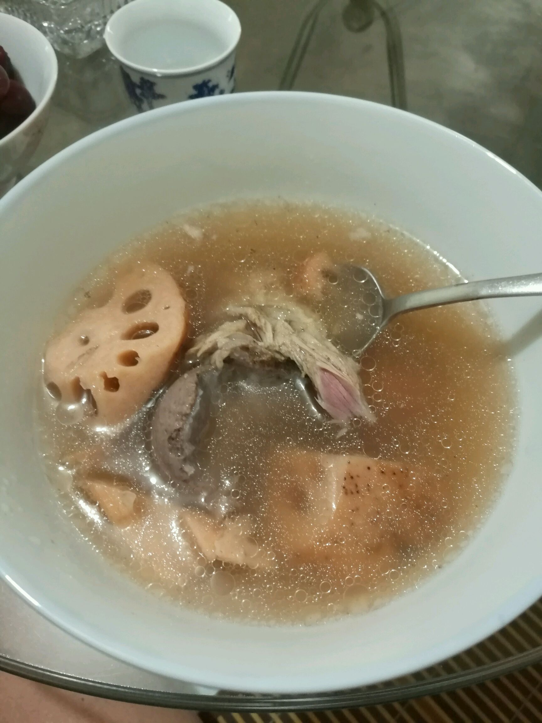 莲藕棒骨汤