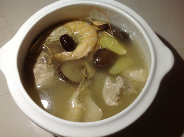 排骨海鲜汤---秋季滋润汤