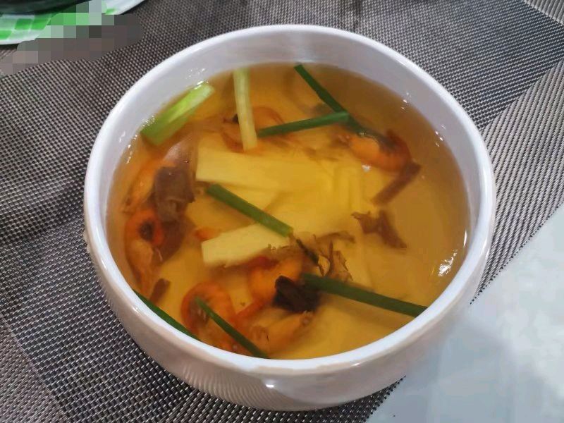 干菜笋片河虾汤