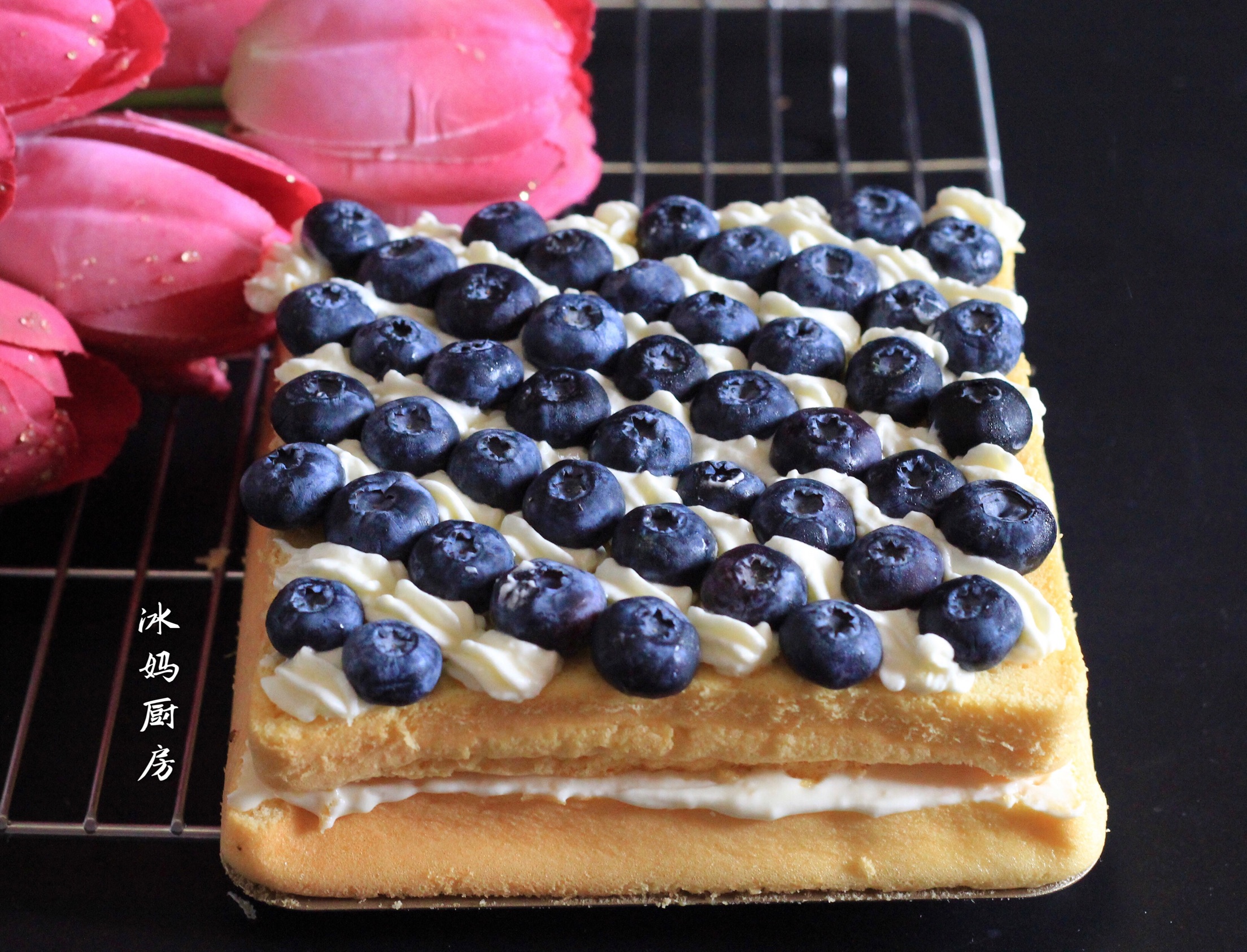 蓝莓裸蛋糕