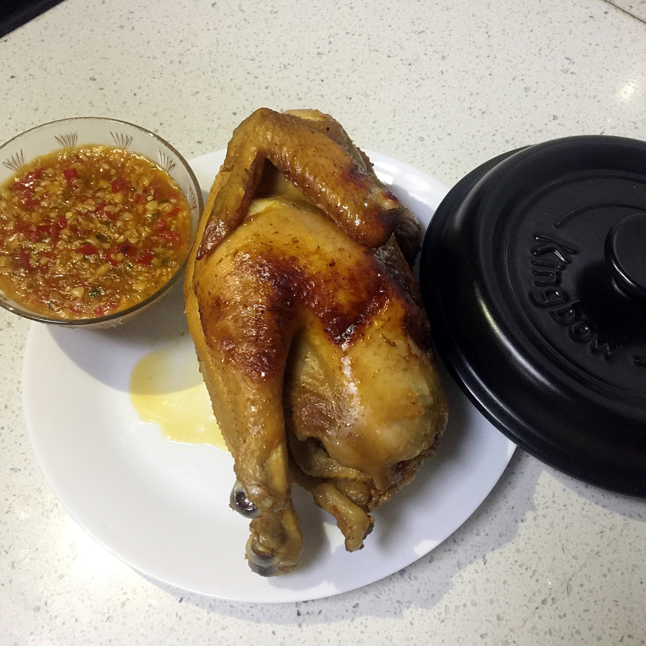 坤博砂锅烤窑鸡
