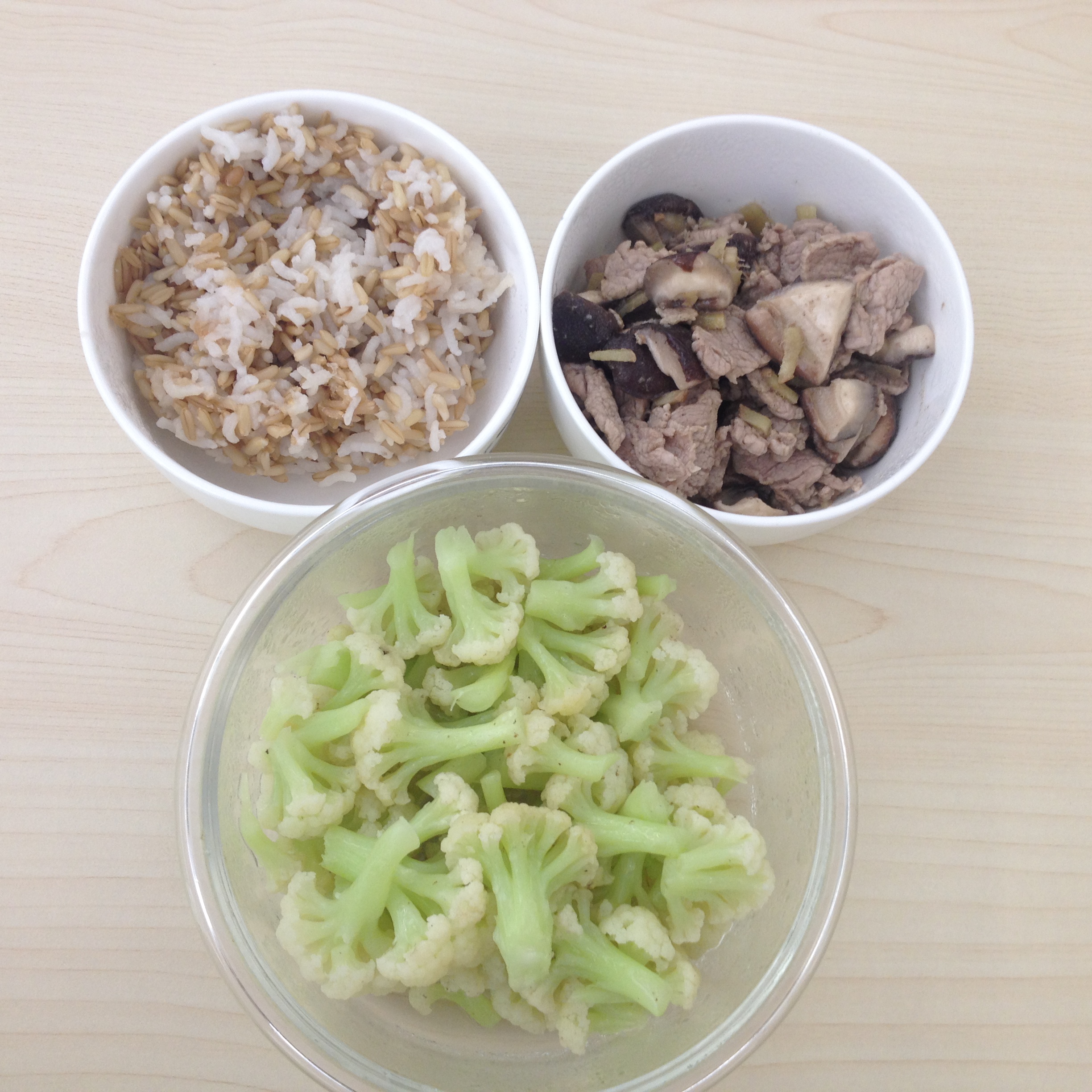 【健身餐】里脊肉香菇+清炒花菜+糙米饭