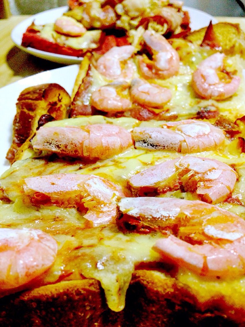 北极虾培根吐司披萨
