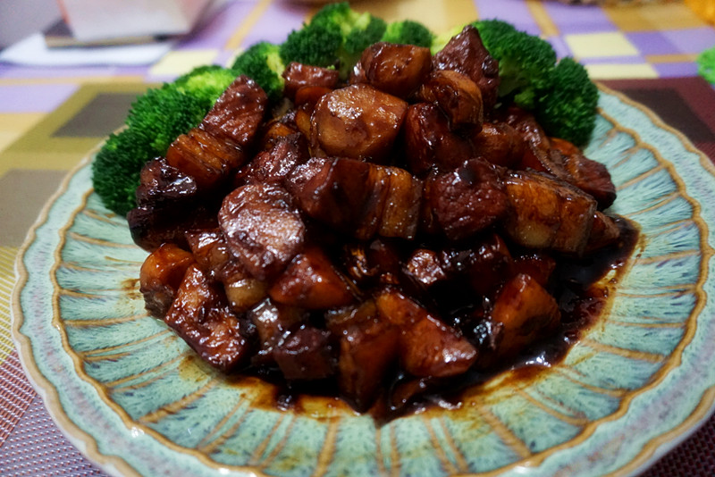 北京年夜饭必备之芋头红烧肉