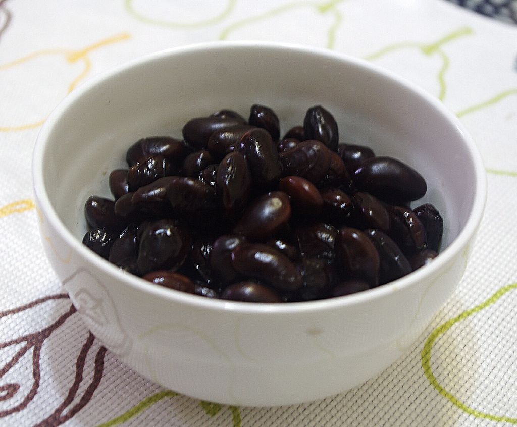 日式“煮黑豆” - 日本新年的传统年菜中必不可少的一道菜