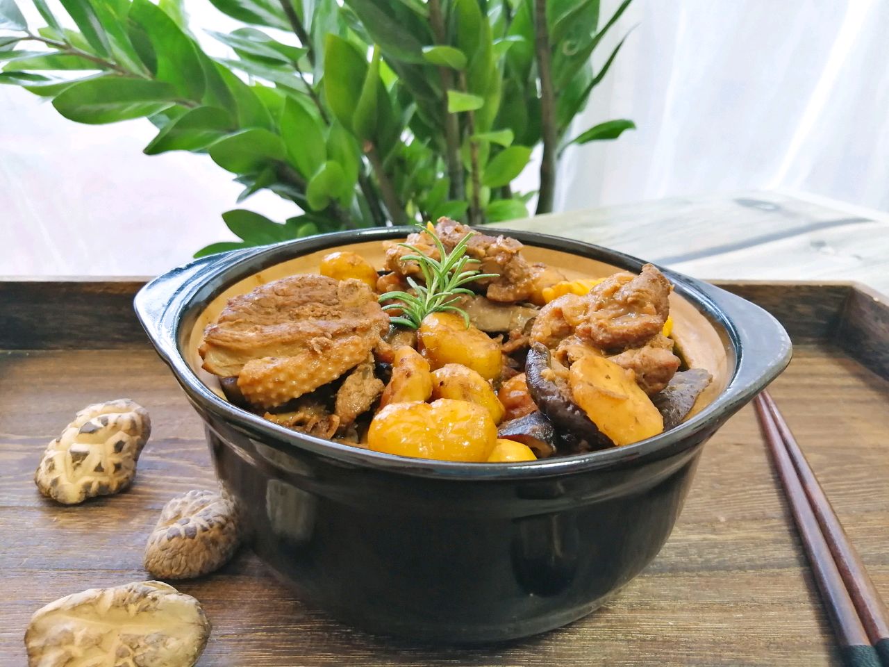 板栗香菇玉米焖鸭肉