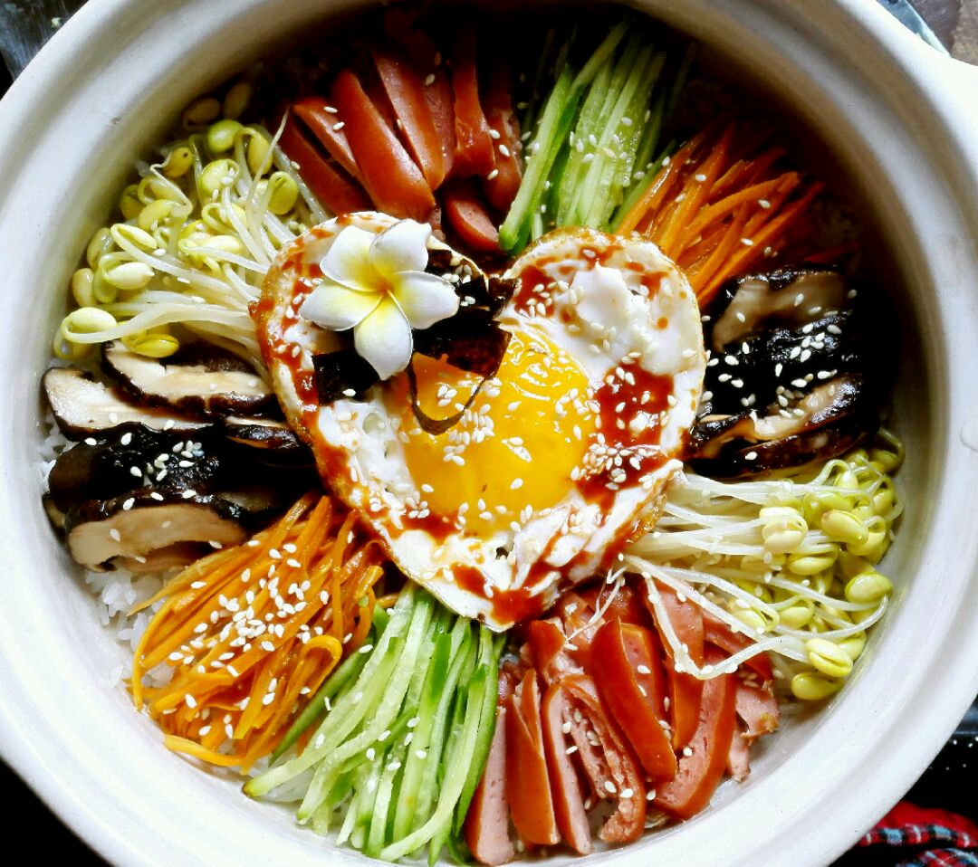 韩式石锅拌饭（超有爱的滋味）