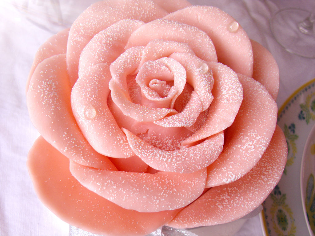 【巧克力玫瑰花蛋糕】——情人节浪漫蛋糕