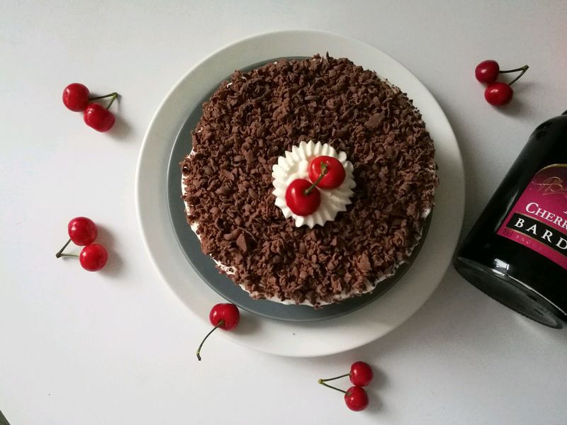 黑森林蛋糕Black Forest Cake