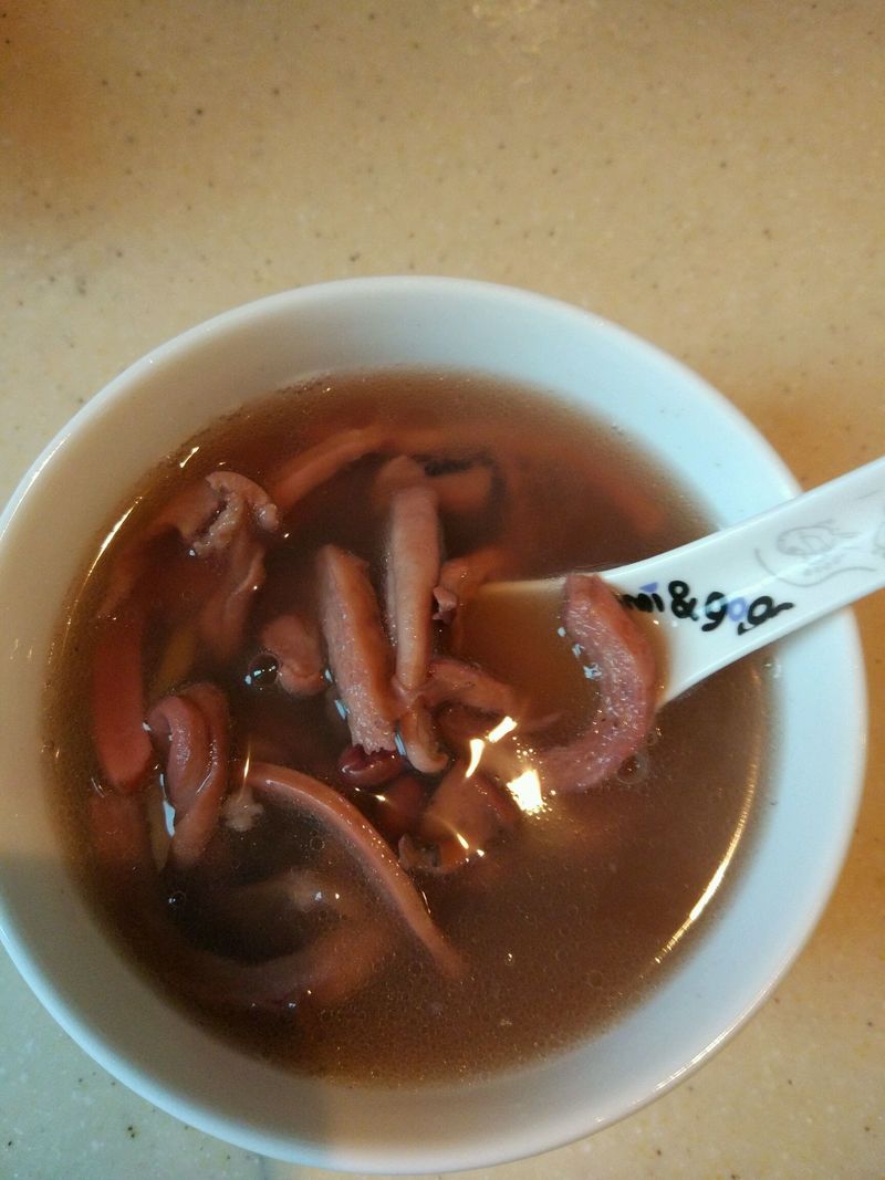 猪肚墨鱼红豆汤