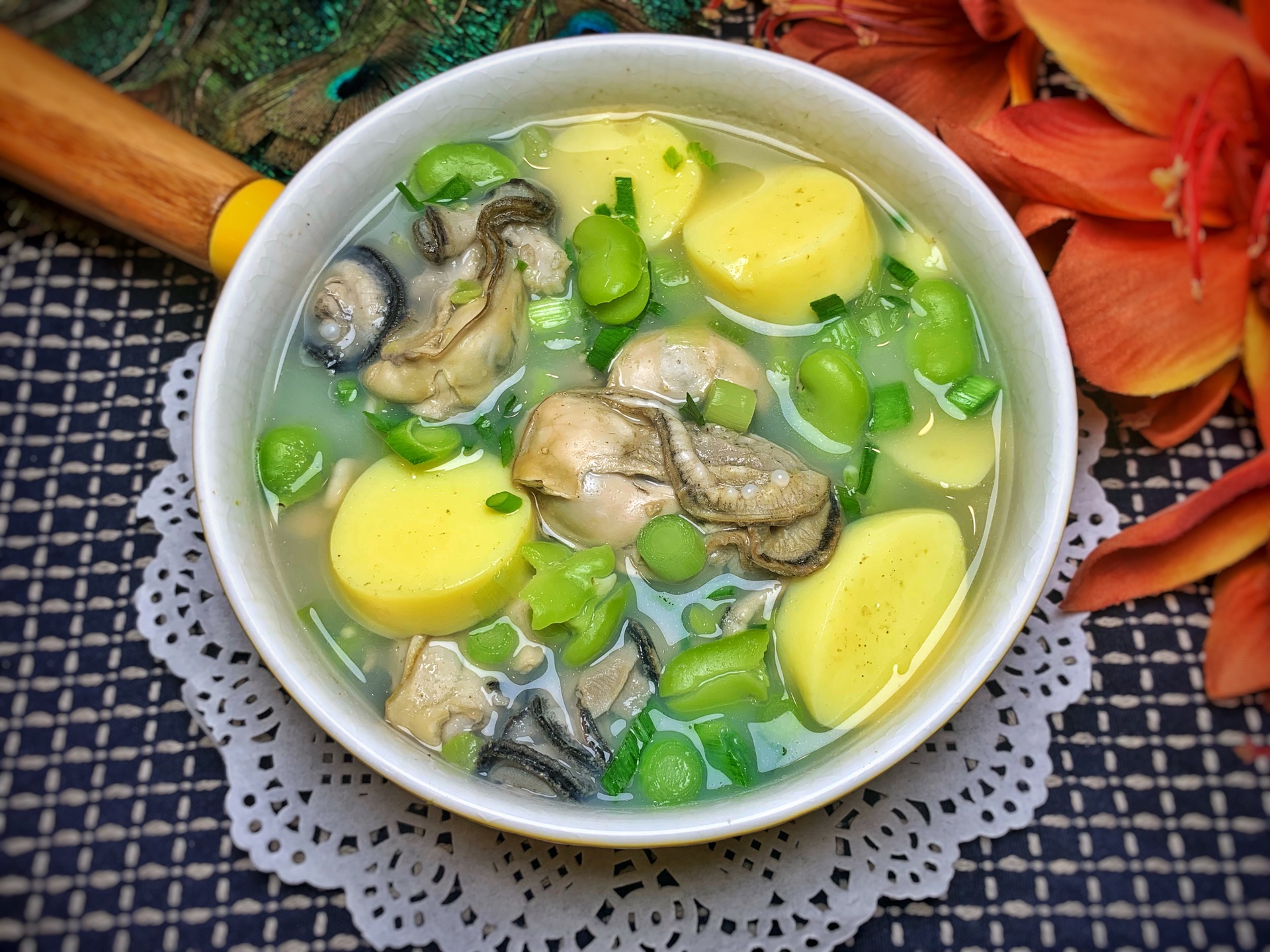 牡蛎蚕豆豆腐汤