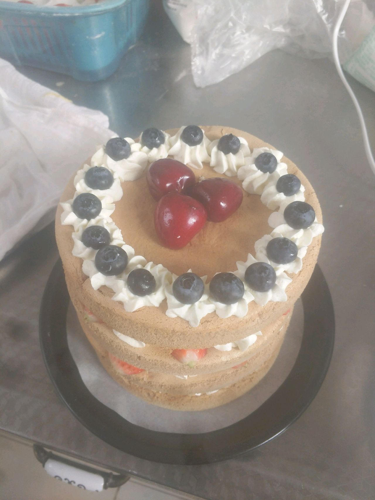 6寸4层草莓蛋糕