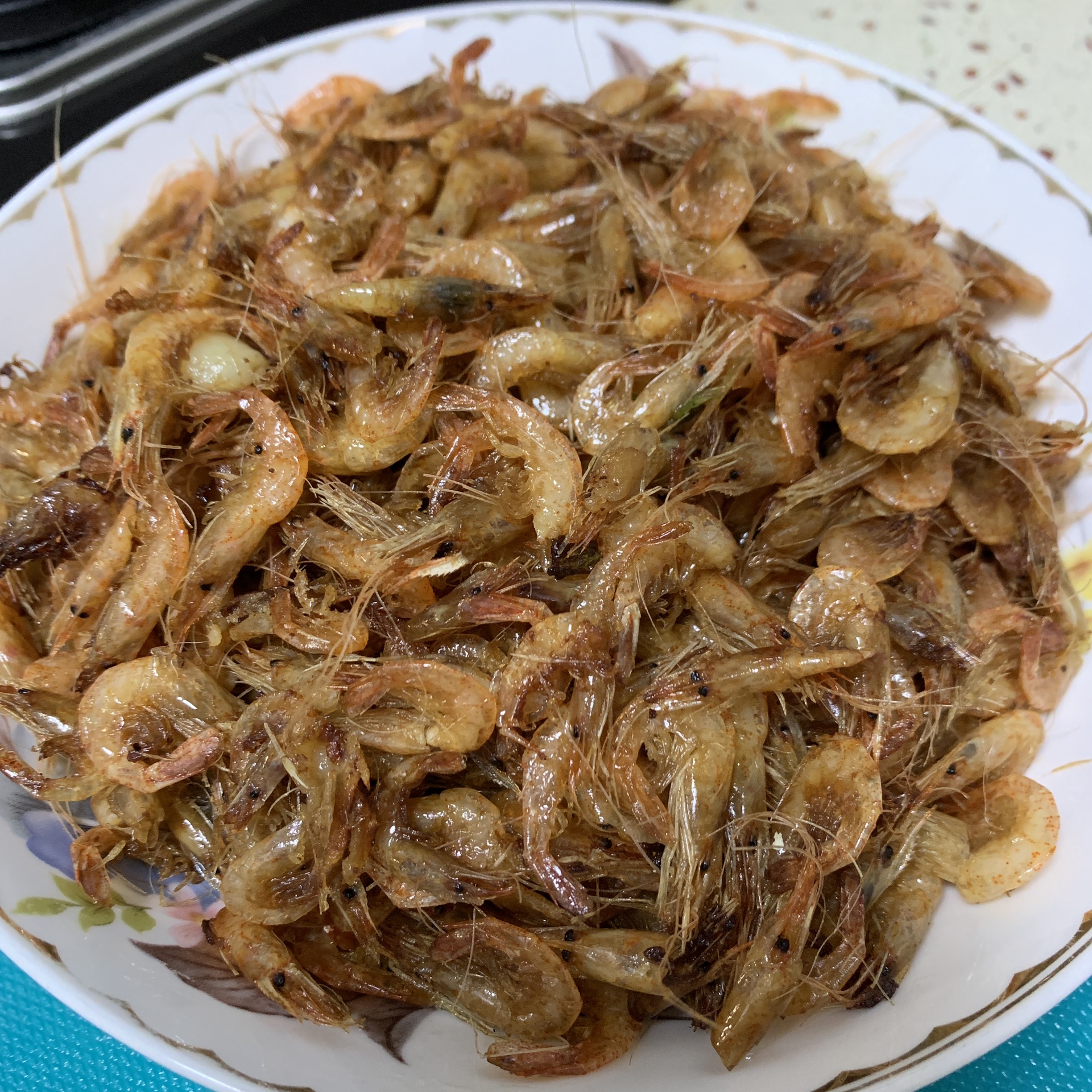 干锅㸆河虾