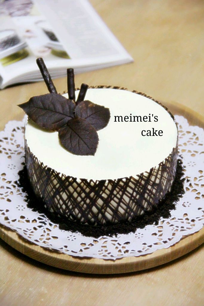 ——超简单慕斯蛋糕【巧克力围边】