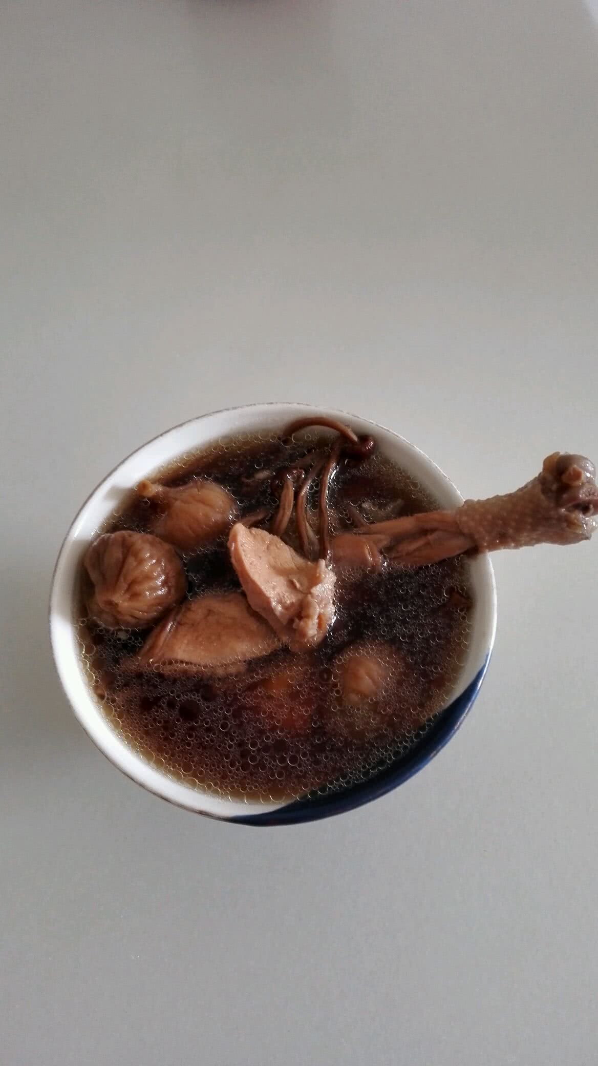 茶树菇无花果煲鸡汤（高压锅版）