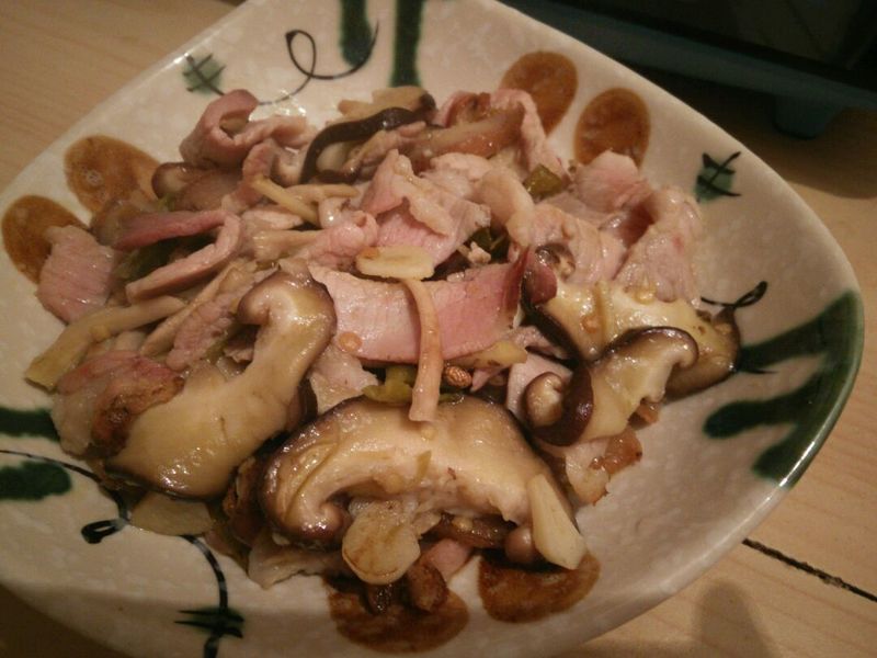 香菇炒熏肉