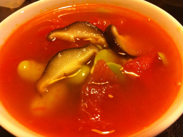 番茄蚕豆汤