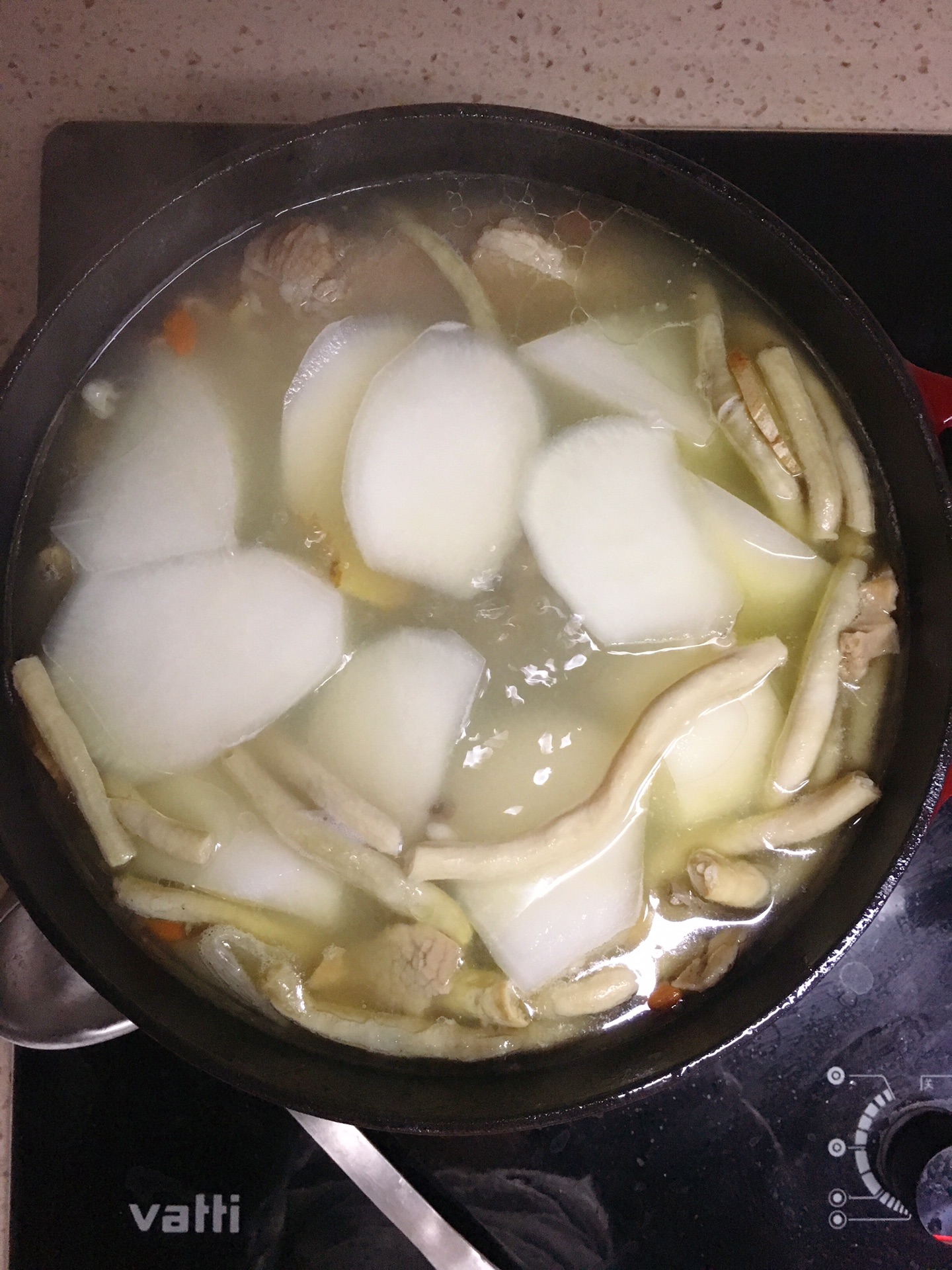 冬季滋补羊肉汤锅（青椒蘸料）