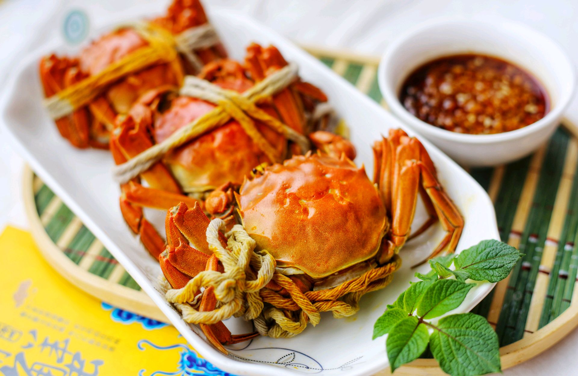 美食丨清蒸阳澄湖大闸蟹 用最简单的方法吃最鲜美的蟹
