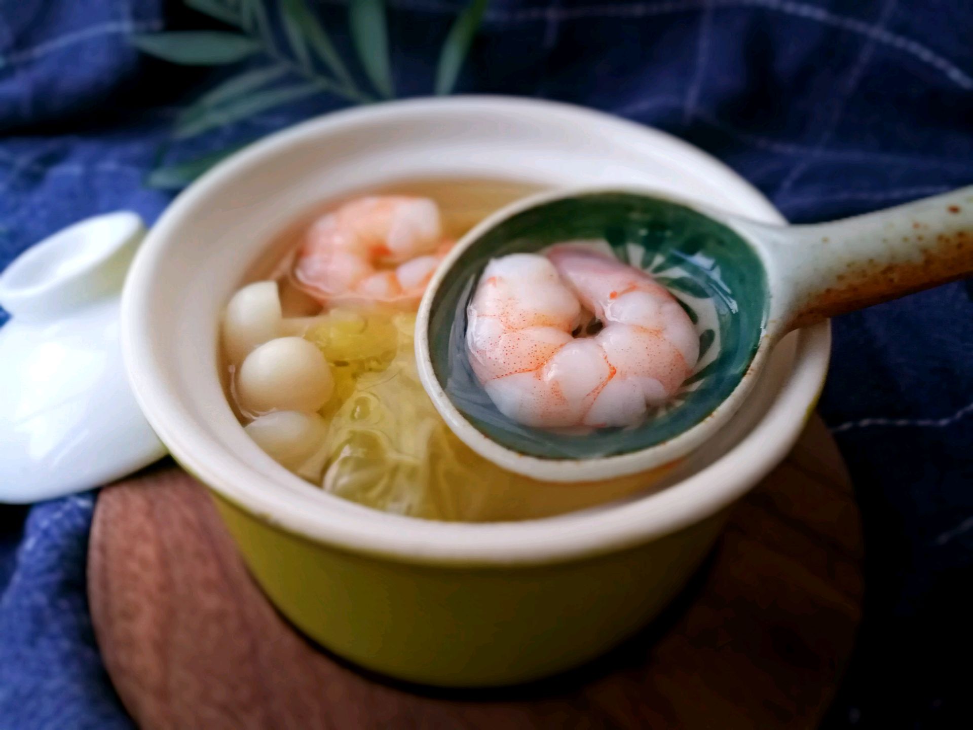 无油低卡营养-虾仁海鲜菇烧白菜汤