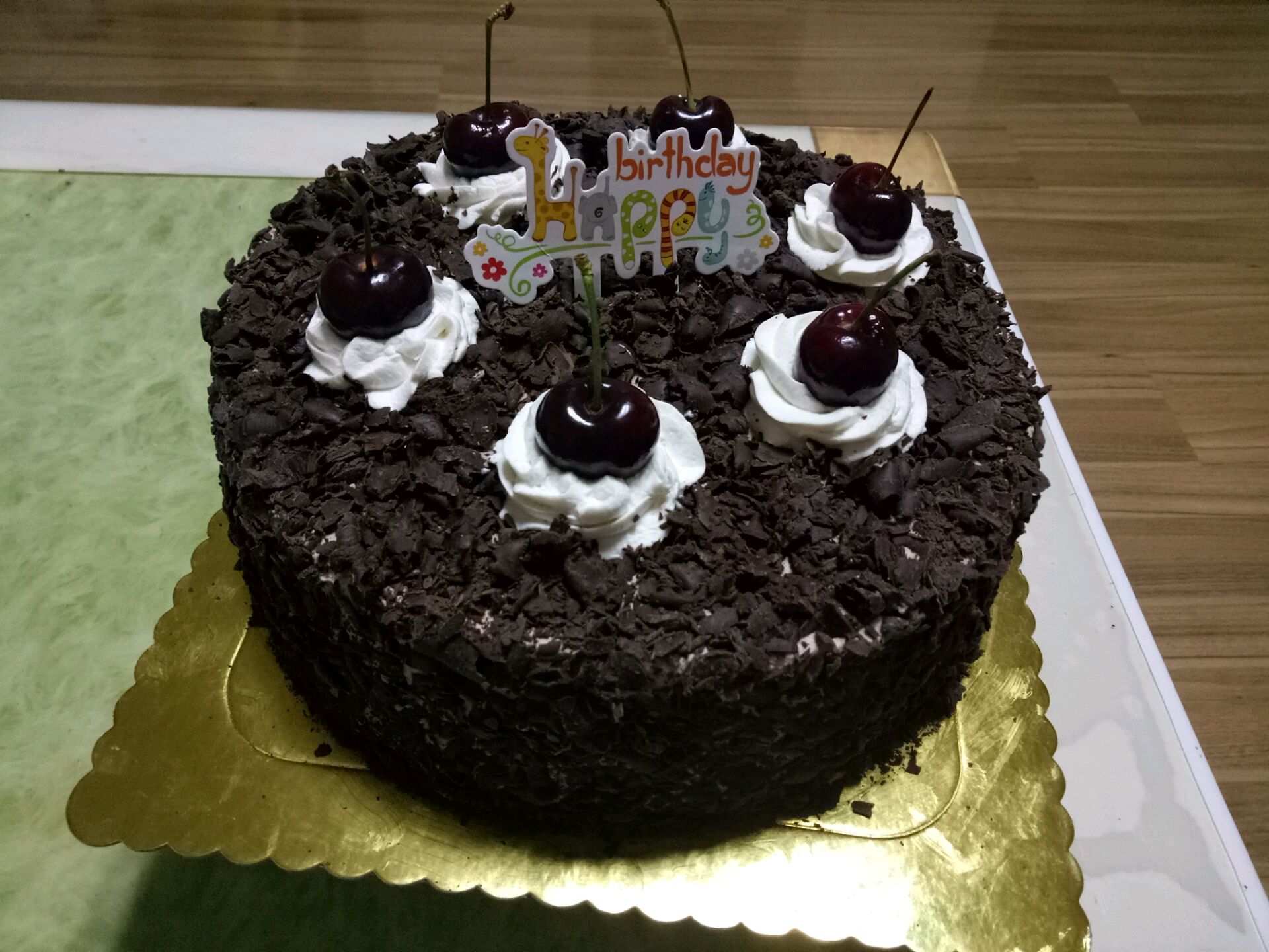 黑森林蛋糕（十寸）