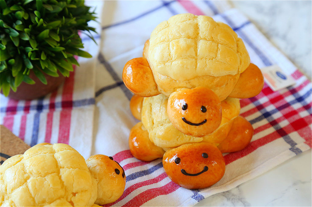 献礼儿童节的小乌龟菠萝包