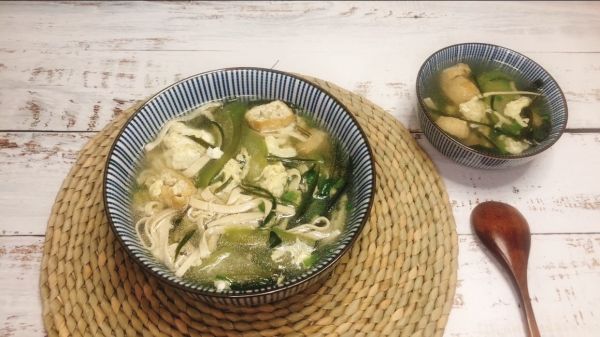 丝瓜豆皮海带汤