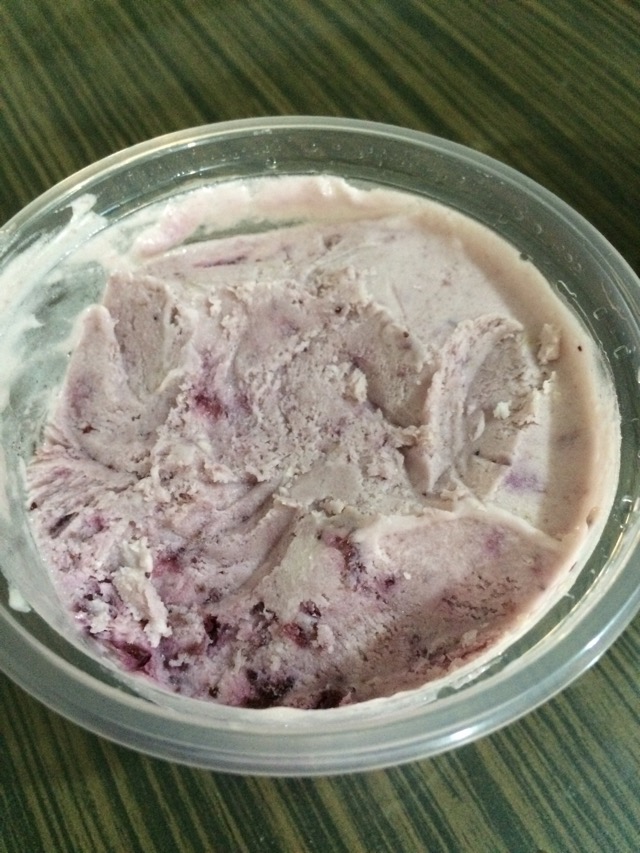 原味/蓝莓味冰激凌