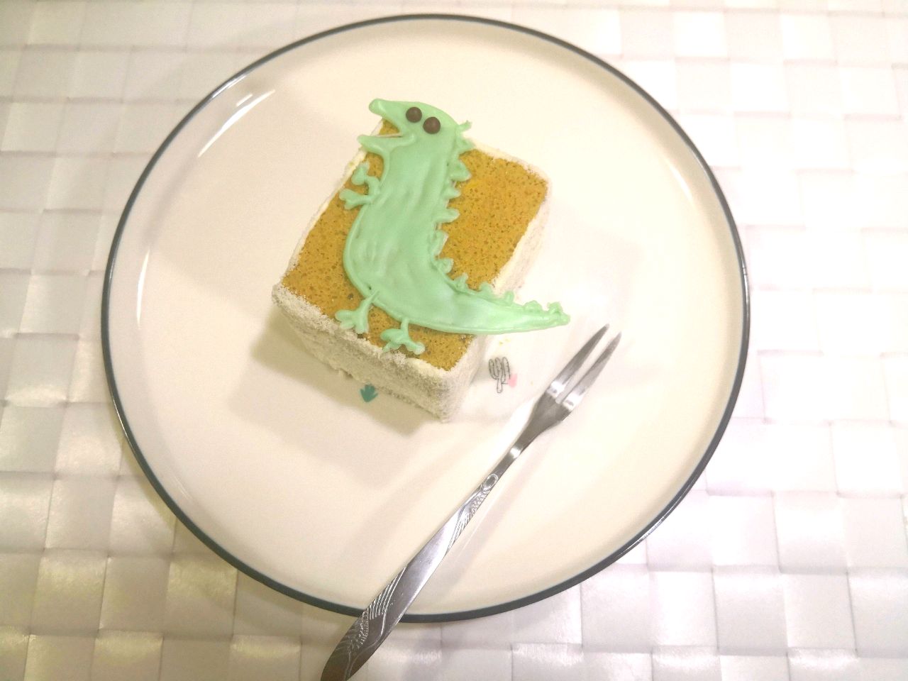 恐龙先生抹茶蛋糕