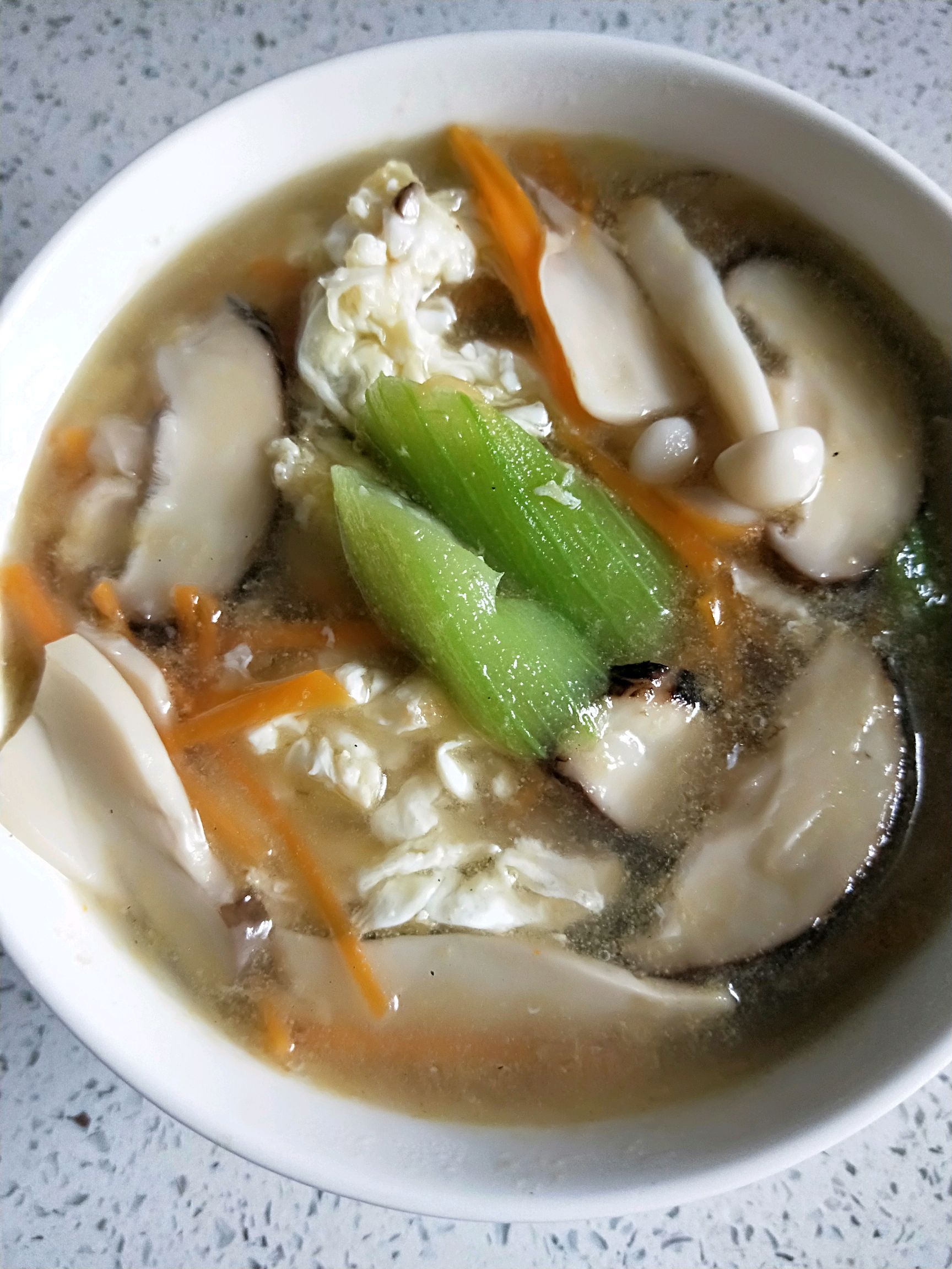 丝瓜菌菇汤